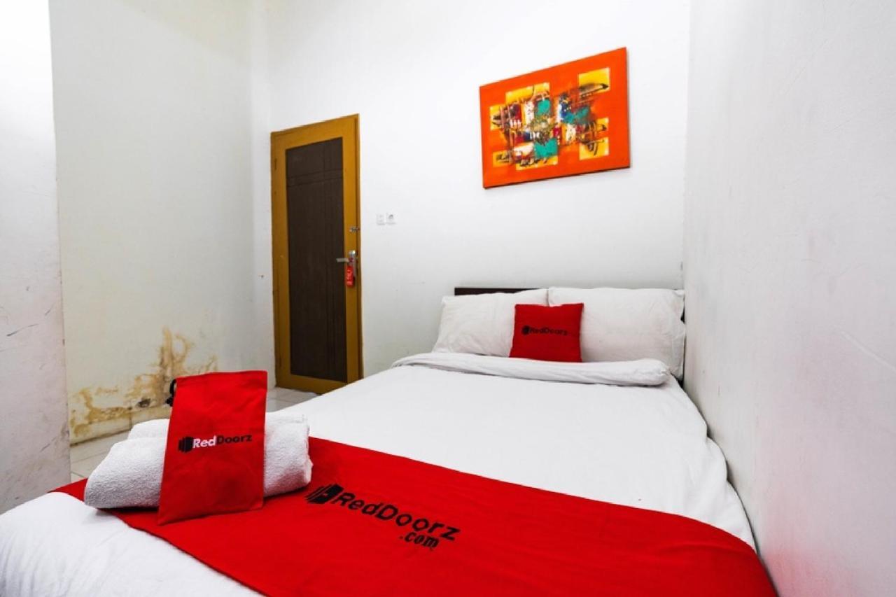 Reddoorz @ Hertasning Area 2 ماكاسار المظهر الخارجي الصورة
